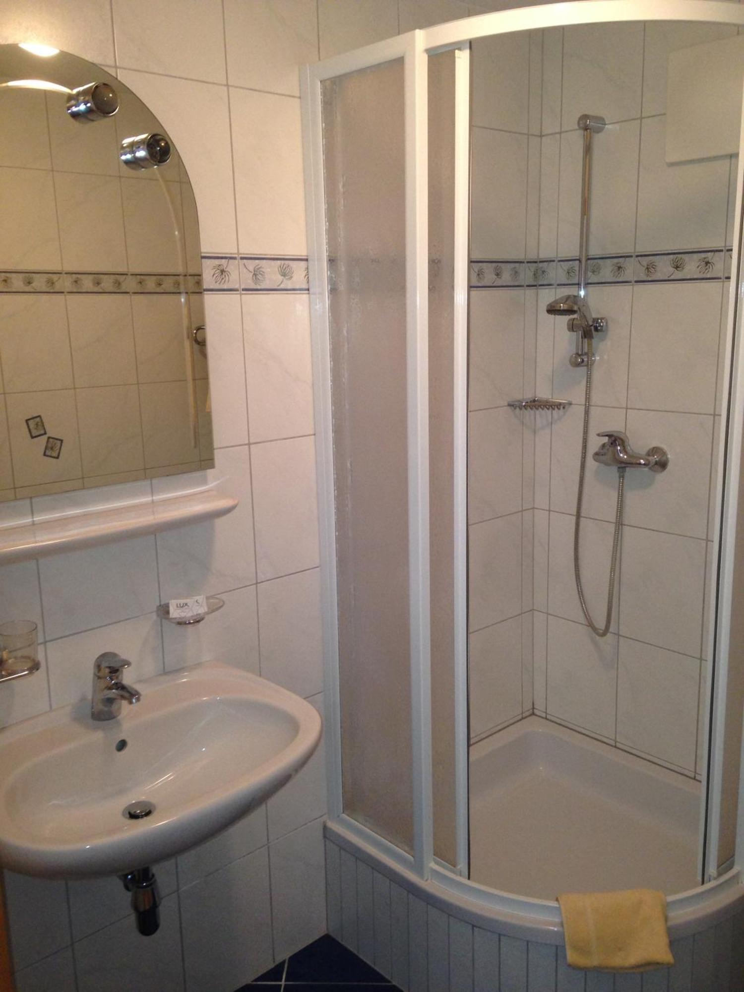 Gasthof Kaeferhube Murau Chambre photo
